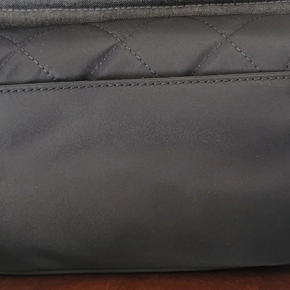 Black Guess over the shoulder purse. - Picture 2 of 5